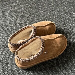 Ugh Tazman Slippers